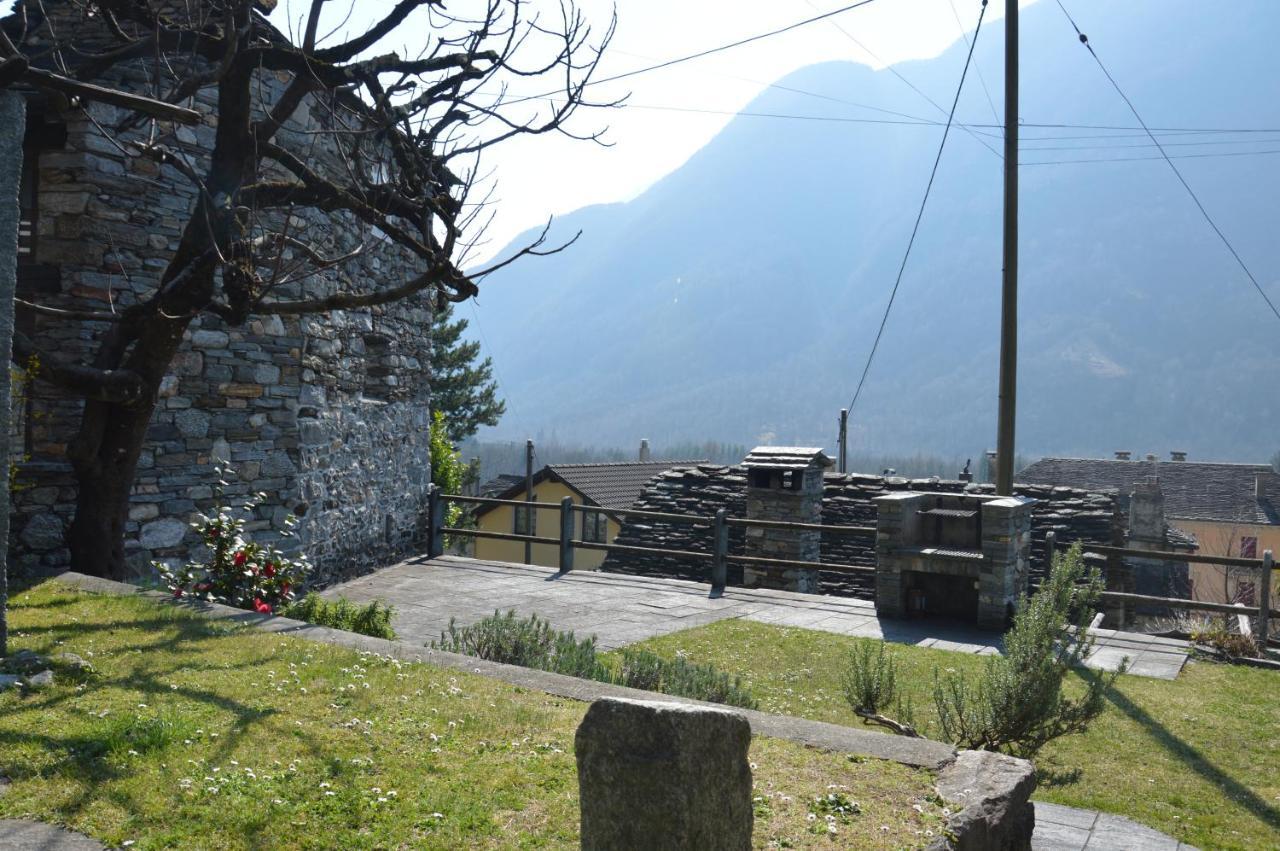 Rustico Pult Villa Someo Luaran gambar